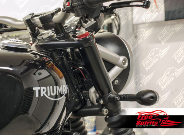 Triumph Street Twin, Street Scrambler & Bobber upper fork cover (Black)