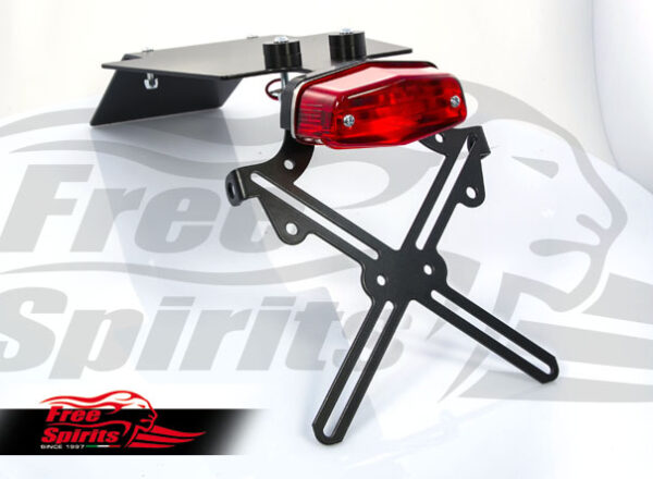 License plate & Undertray (Lucas E11) for Triumph Classic