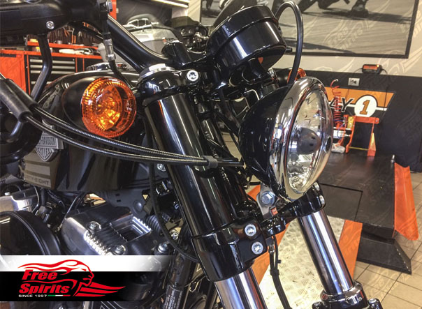 Harley Davidson Forty Eight 2016 up upper fork cover