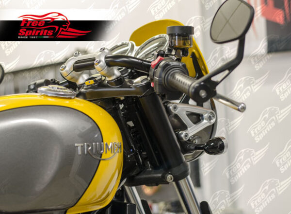 Triumph Street Cup & Bonneville T100/T120 2016 up upper fork cover