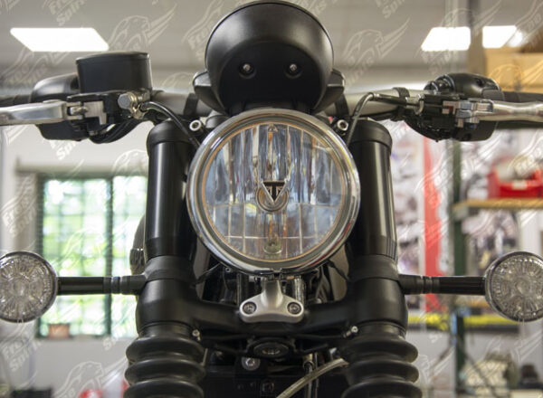 Triumph Bobber upper fork cover (Black)