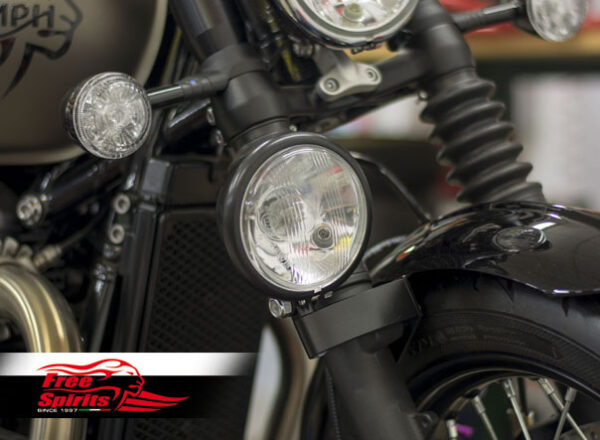 Side light bracket kit for Triumph Bobber