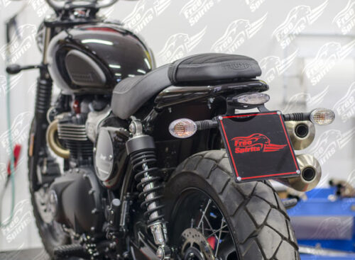 Undertray & license plate for Triumph Street Twin/Cup/Scrambler & Bonnevile T100/T120 2016 up