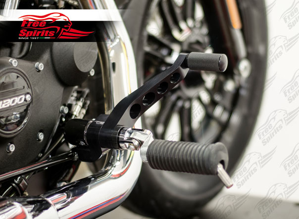 Brake pedal and gear pedal forward for Harley Davidson Sportster