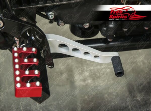 Brake pedal & gear pedal for Triumph Bonneville