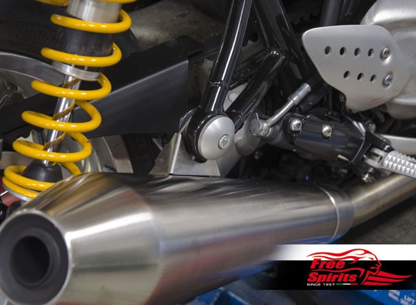 Triumph thruxton r passenger pegs on sale