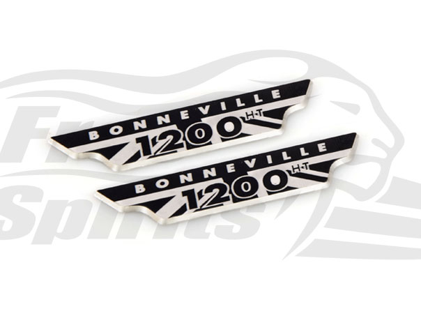 Triumph Bonneville T120 crankcase badge