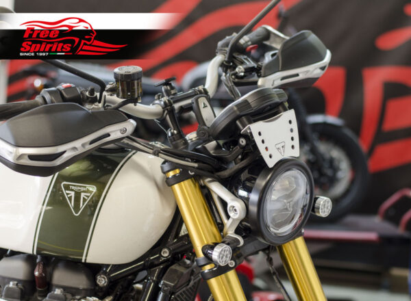 Dash board shield for Triumph Scrambler 1200