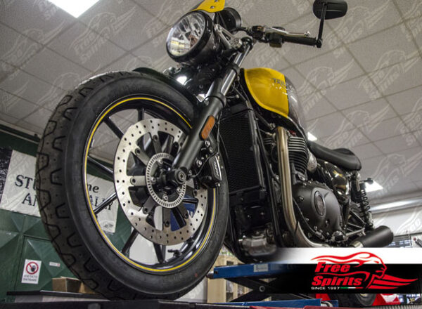 Triumph Street Twin/Cup/Scrambler, Bobber & T100 2016 up - Upgrade floating front brake rotor kit (340 mm) & pads