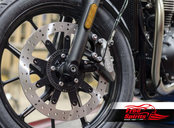 Triumph Street Twin & Street Scrambler 2019 up - Upgrade front brake rotor kit (340 mm) & pads