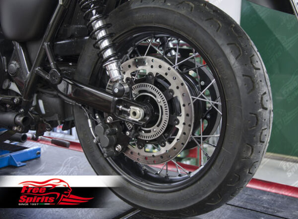 Triumph Street Scrambler & Bonneville T100/T120 - Upgrade Floating rear Brake Rotor & Pads kit