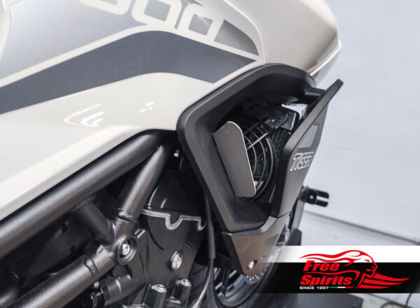 Air deflectors for Triumph Tiger 900