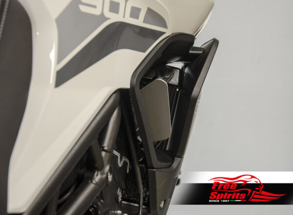 Air deflectors for Triumph Tiger 900