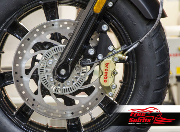 Front brake caliper 4 pot kit for Indian Scout - KIT