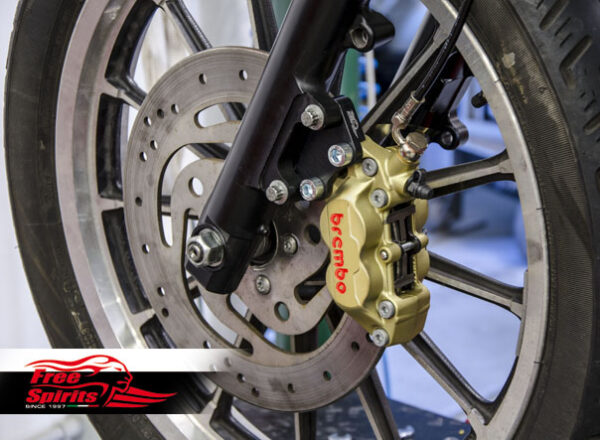 Front brake caliper 4 pot kit for Harley Davidson Sportster 00-13, Dyna 00-05 & Softail 00-14 - KIT