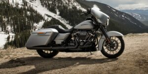 Free_Spirits_2019_touring_street_glide