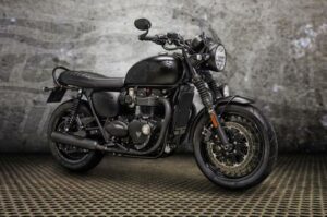 Triumph T120 la cupa by Free Spirits