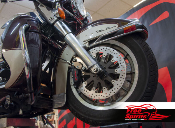 Harley Davidson Touring 84-99 - Kit Brembo 4p. calipers & rotors 320 mm - Image 8